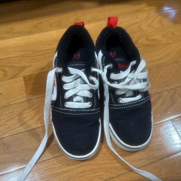 Heelys - Picture 1 of 5